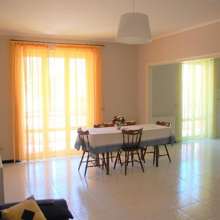 Appartamento "Rina Centro Sicilia" Pietraperzia 外观 照片