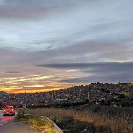 Appartamento "Rina Centro Sicilia" Pietraperzia 外观 照片