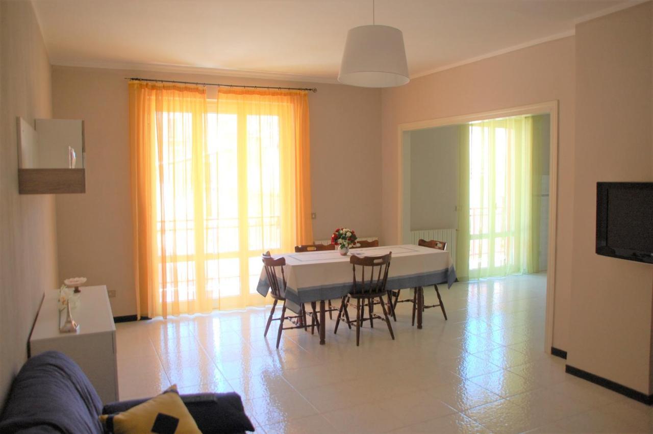 Appartamento "Rina Centro Sicilia" Pietraperzia 外观 照片