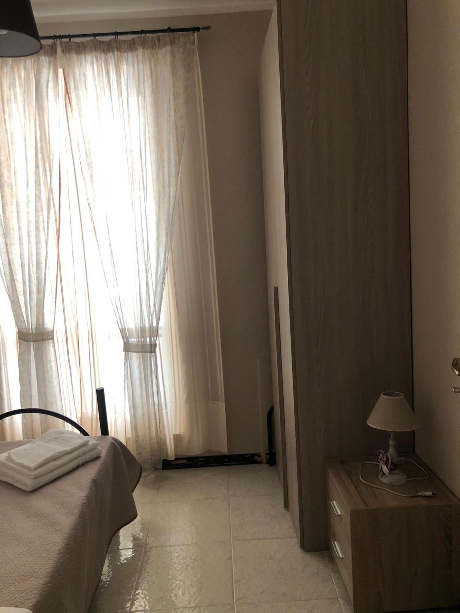 Appartamento "Rina Centro Sicilia" Pietraperzia 外观 照片
